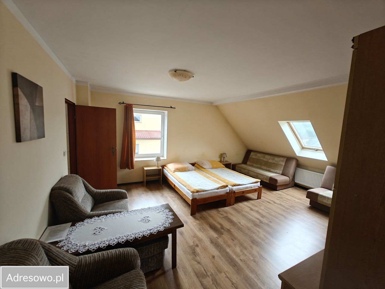 dom wolnostojący, 8 pokoi Mrągowo, ul. Gołębia. Zdjęcie 15