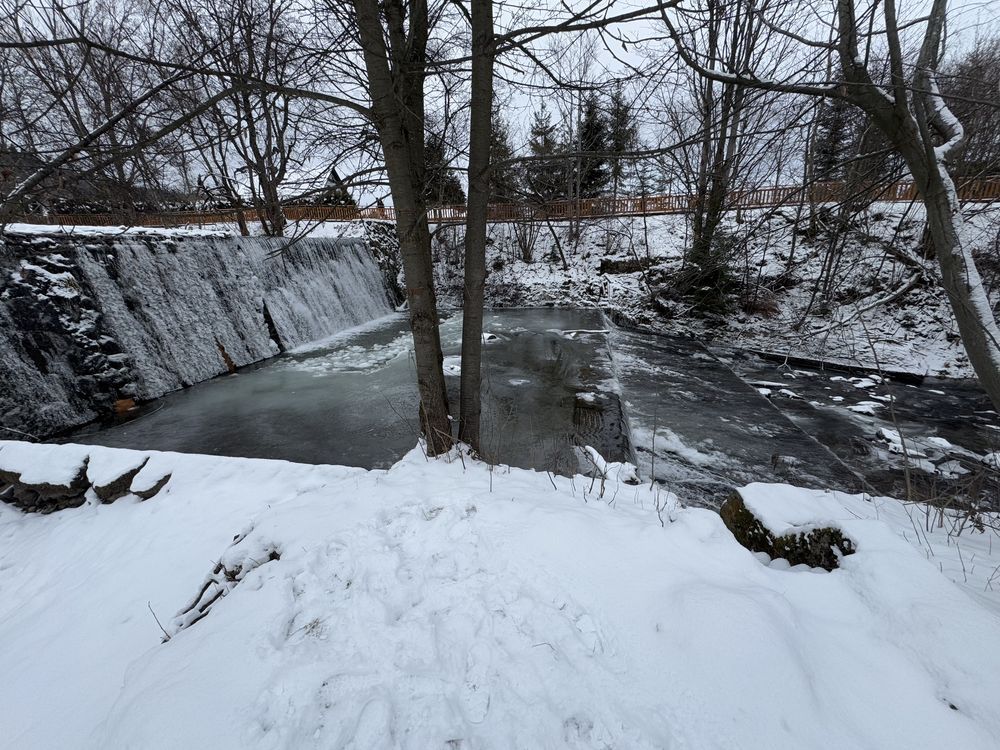 Działka budowlana Ostre. Zdjęcie 2