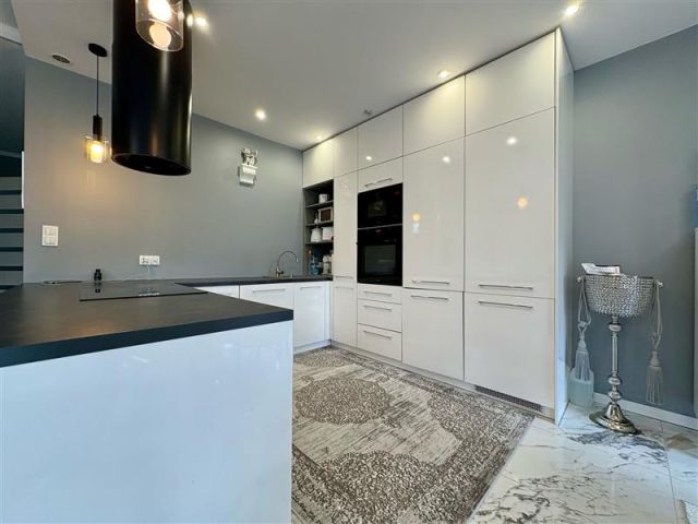 Mieszkanie 3-pokojowe Radomierzyce, ul. Piaskowa. Zdjęcie 4