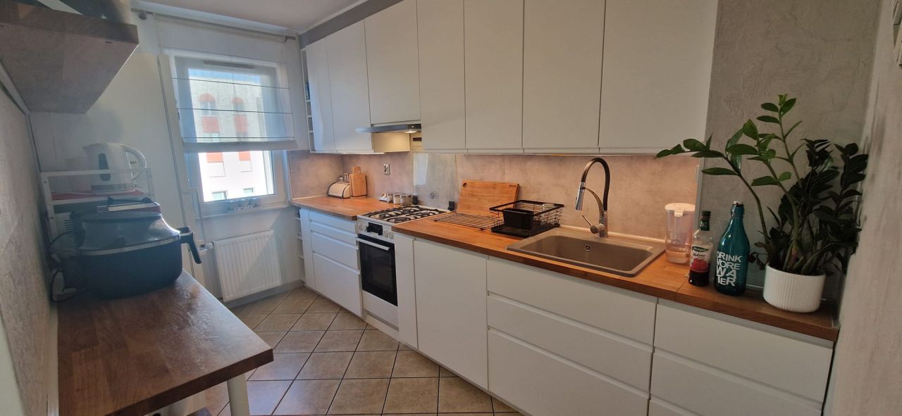 Mieszkanie 3-pokojowe Gdynia Obłuże, ul. mjr. Henryka Sucharskiego. Zdjęcie 11