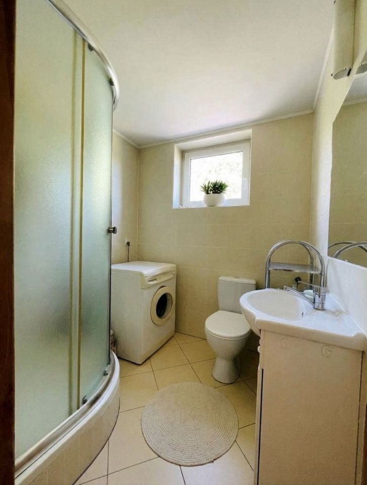 dom letniskowy, 5 pokoi Niesiołowice. Zdjęcie 7