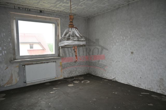 dom wolnostojący, 5 pokoi Chudoba. Zdjęcie 10
