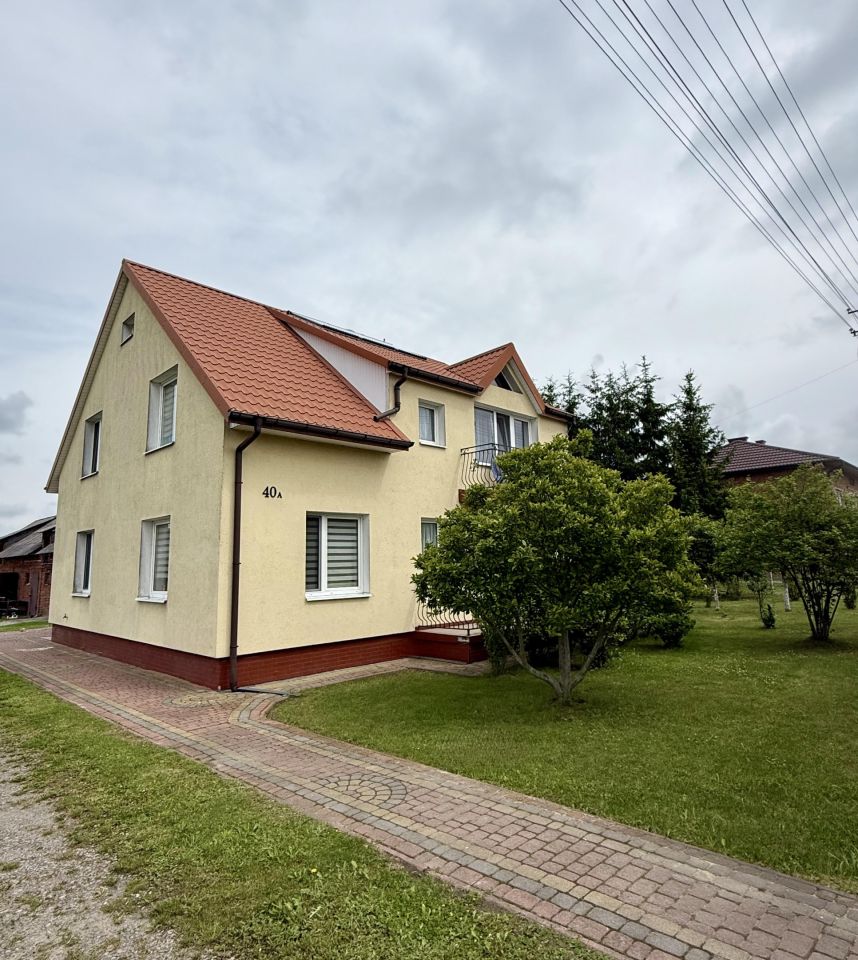 dom wolnostojący, 10 pokoi Bronisławka. Zdjęcie 3