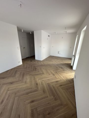 Mieszkanie 1-pokojowe Szczytno, ul. Zbigniewa Sobieszczańskiego. Zdjęcie 1