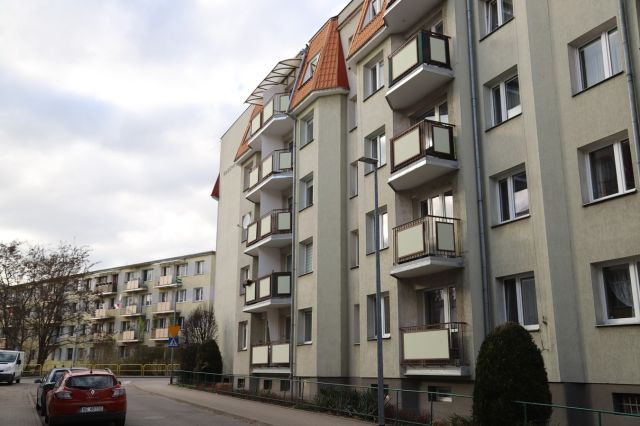 Mieszkanie 3-pokojowe Elbląg Centrum, ul. Kwiatowa. Zdjęcie 1