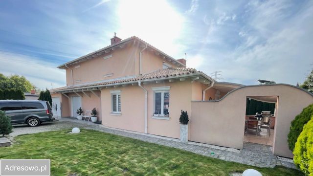 dom wolnostojący, 6 pokoi Poznań Fabianowo, ul. Głogowska. Zdjęcie 1