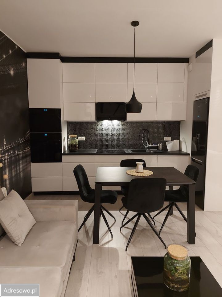 Mieszkanie 2-pokojowe Warszawa Włochy. Zdjęcie 2