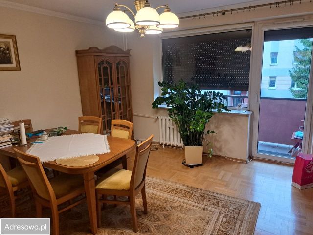 Mieszkanie 3-pokojowe Częstochowa Trzech Wieszczów, ul. Skłodowskiej-Curie. Zdjęcie 1