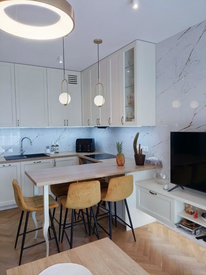 Mieszkanie 3-pokojowe Warszawa Włochy, ul. Łopuszańska. Zdjęcie 1