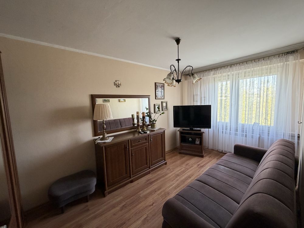 Mieszkanie 3-pokojowe Błonie. Zdjęcie 3