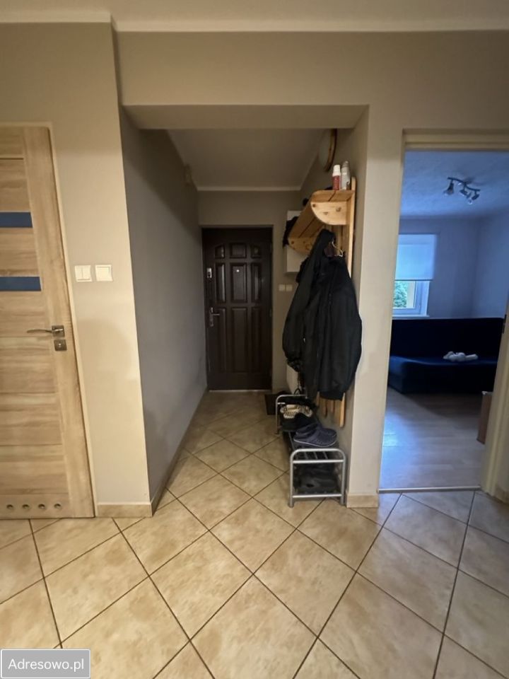 dom wolnostojący, 4 pokoje Bolesławiec, ul. Czerwonych Maków. Zdjęcie 17