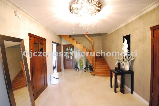 dom wolnostojący, 5 pokoi Niwy. Zdjęcie 15