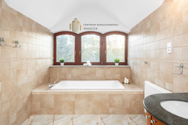 dom wolnostojący, 8 pokoi Ligota Piękna. Zdjęcie 7