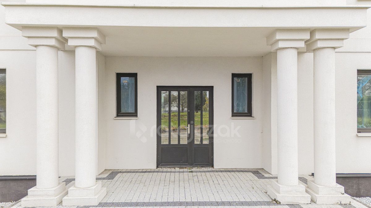 dom wolnostojący, 10 pokoi Starzyno, ul. Lipowa. Zdjęcie 21