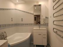 Mieszkanie 3-pokojowe Legnica, ul. Rzemieślnicza. Zdjęcie 2