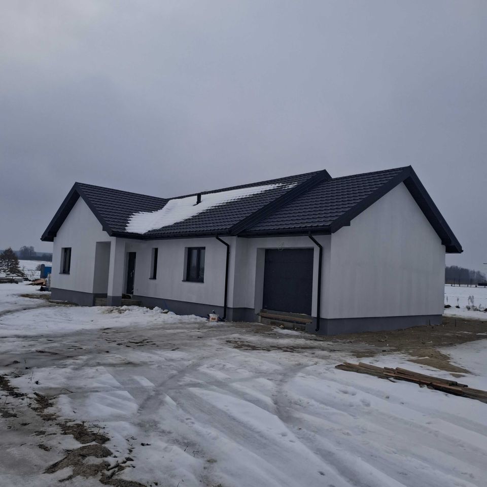 dom wolnostojący Chomętów-Puszcz. Zdjęcie 1