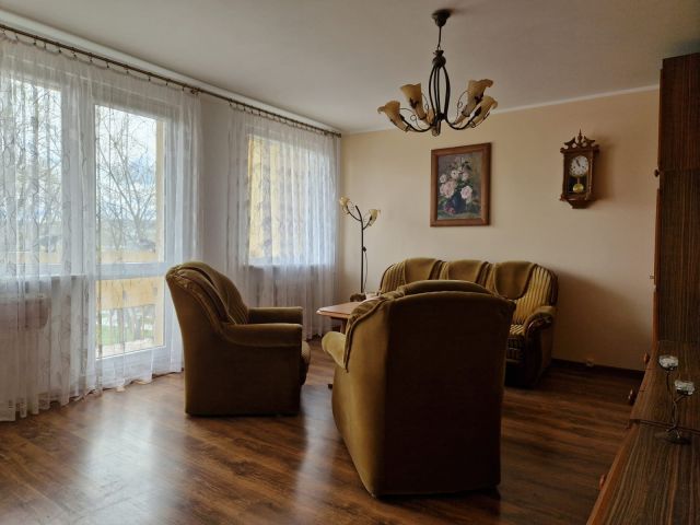 Mieszkanie 4-pokojowe Wałbrzych Podzamcze, ul. Hetmańska. Zdjęcie 1