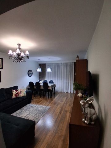 Mieszkanie 3-pokojowe Wieluń, os. Wojska Polskiego. Zdjęcie 1