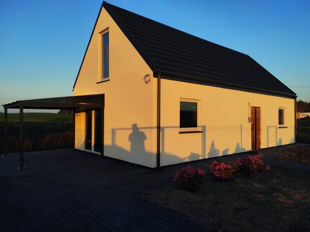 dom wolnostojący, 3 pokoje Mikołajki Pomorskie. Zdjęcie 1