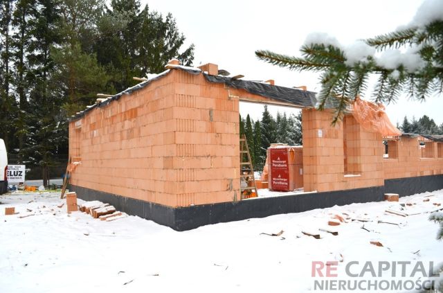 dom szeregowy, 5 pokoi Macierzysz. Zdjęcie 1