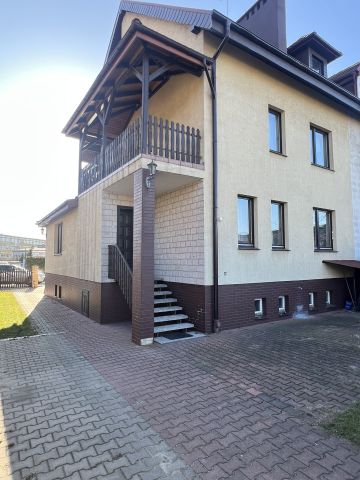 bliźniak, 7 pokoi Oleśnica Centrum, ul. Zielona. Zdjęcie 1