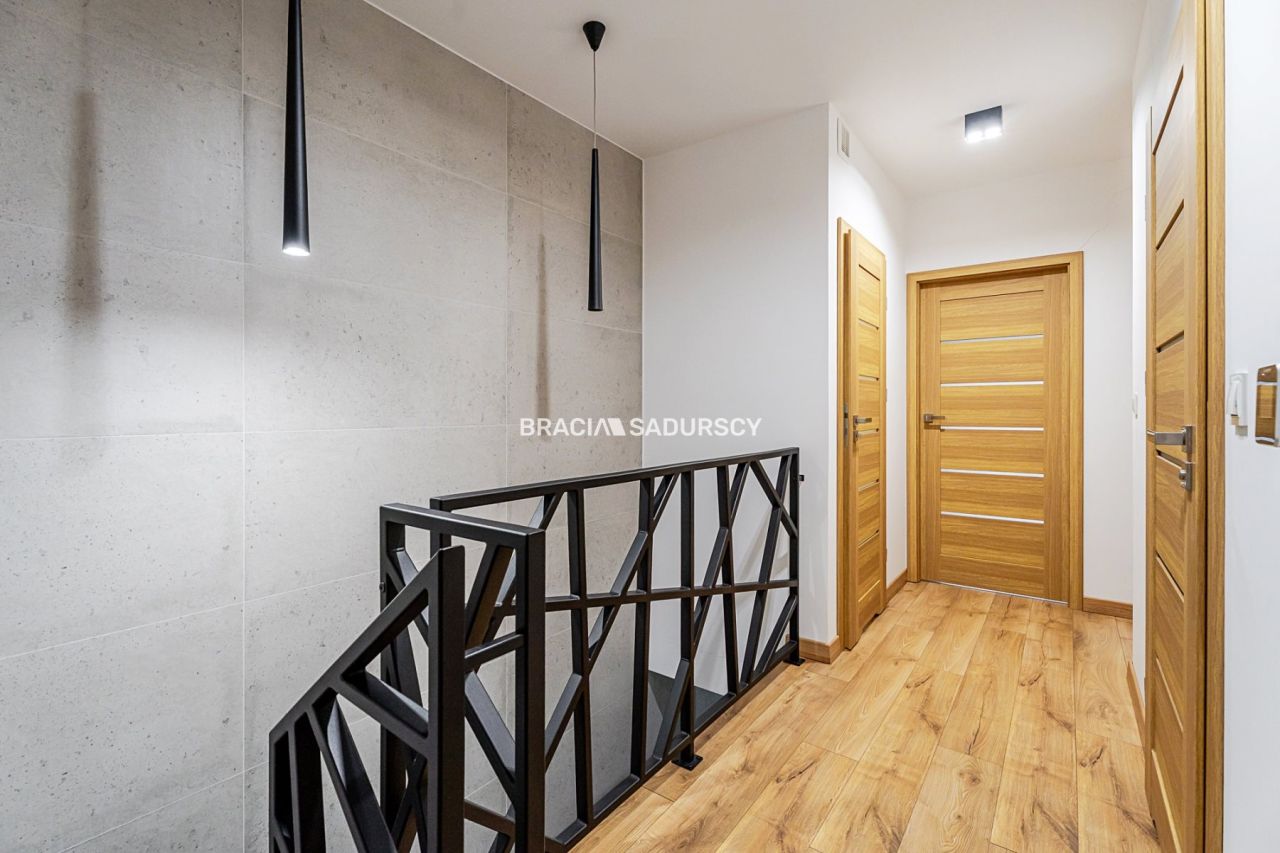 Mieszkanie 5-pokojowe Kraków, ul. ks. Stanisława Truszkowskiego. Zdjęcie 27