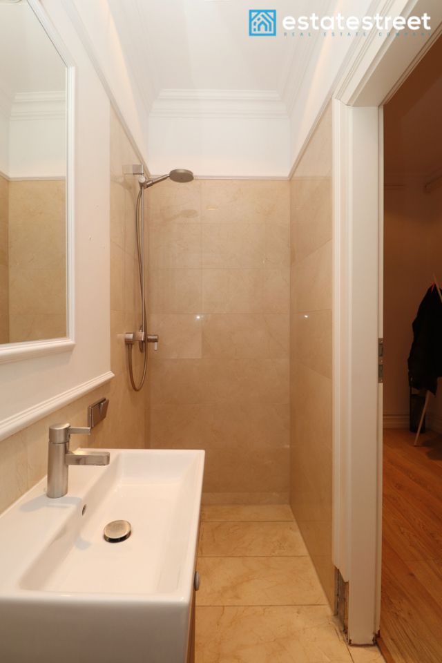 Biuro Kraków Stare Miasto, ul. Szewska. Zdjęcie 10