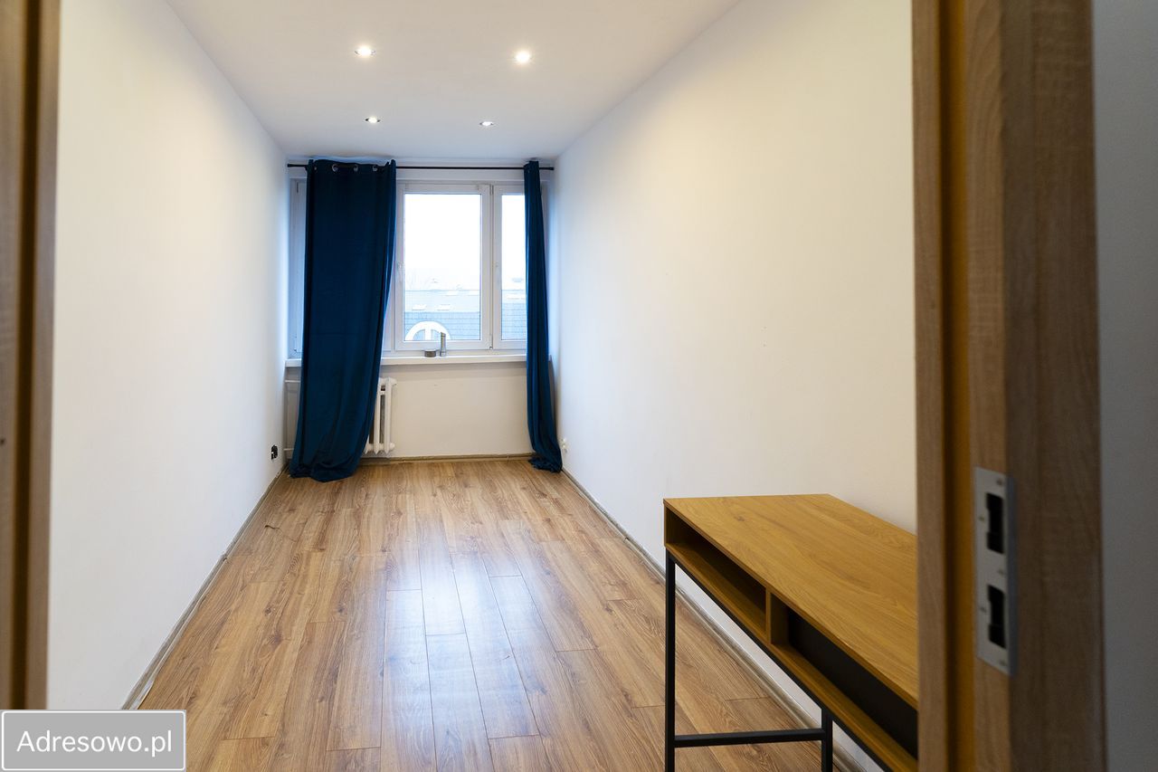 Mieszkanie 3-pokojowe Bielsko-Biała Śródmieście, ul. Stanisława Wyspiańskiego. Zdjęcie 9