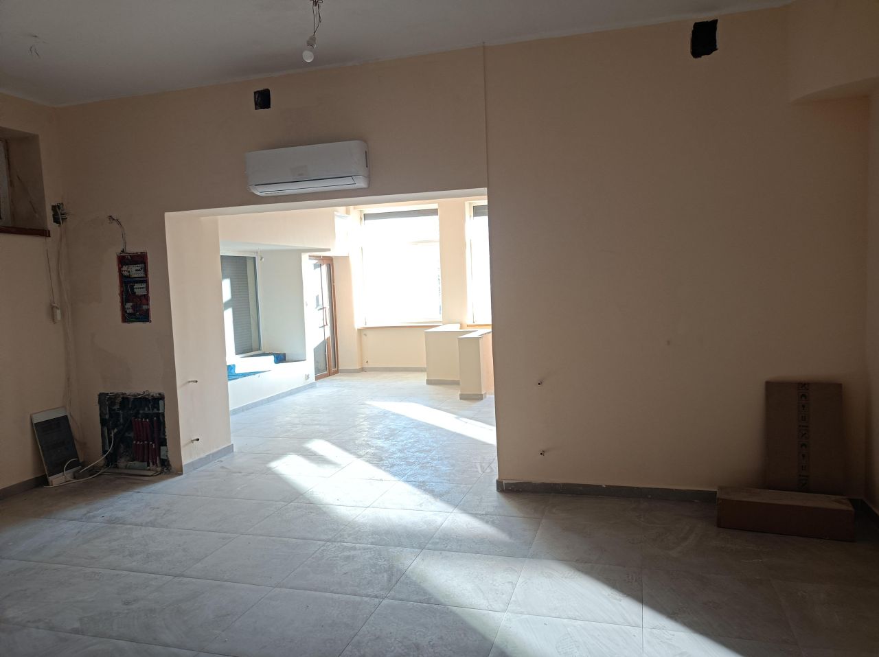 Lokal Częstochowa Tysiąclecie, ul. Dekabrystów. Zdjęcie 4