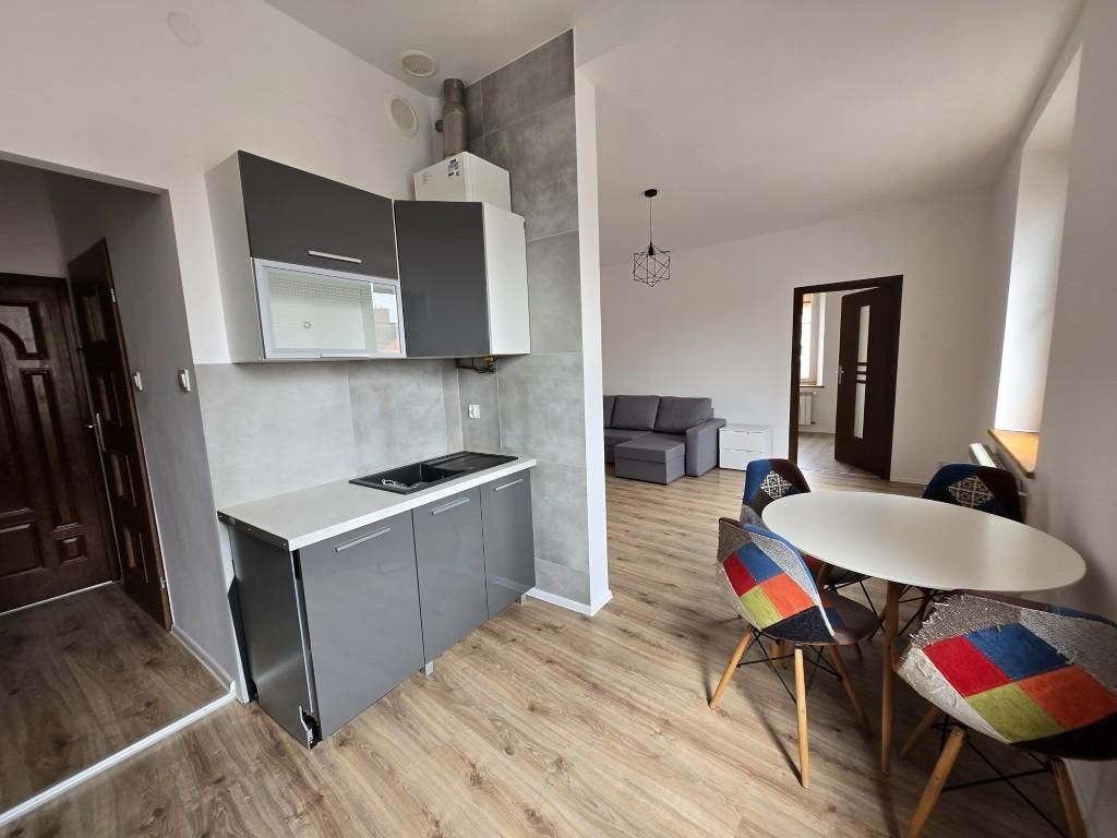 Mieszkanie 2-pokojowe Świebodzice, ul. Stefana Żeromskiego. Zdjęcie 2