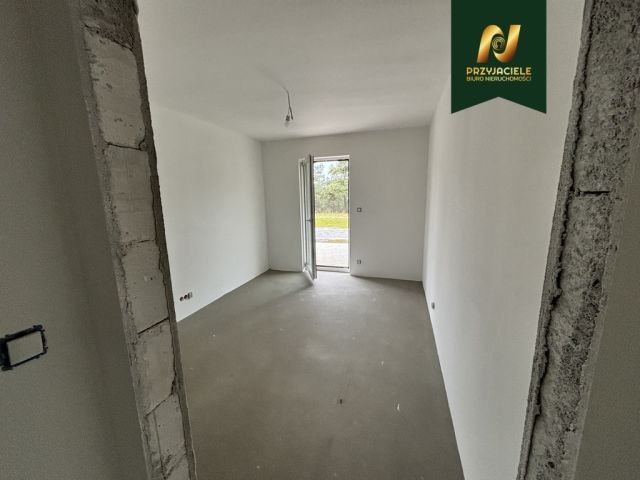 bliźniak, 5 pokoi Stężyca. Zdjęcie 6