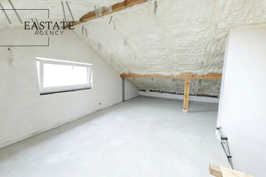 bliźniak, 5 pokoi Łomianki. Zdjęcie 12