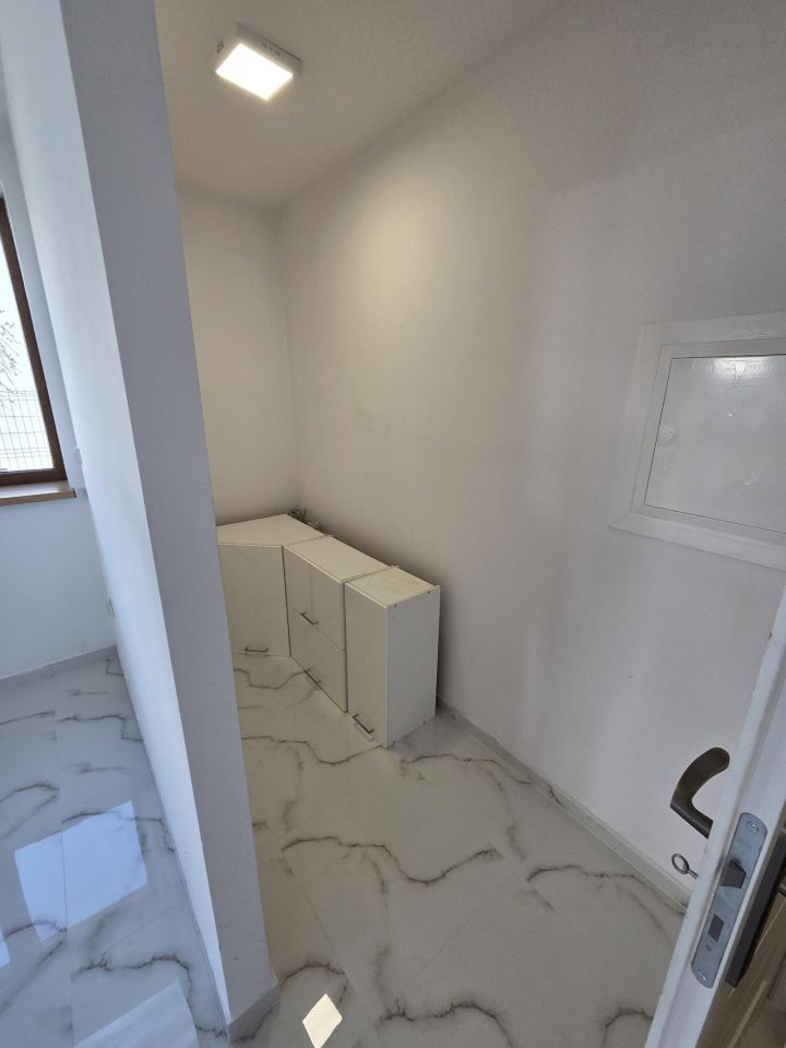 Lokal Pszczyna Osiedle Piastów, ul. Kazimierza Wielkiego. Zdjęcie 11