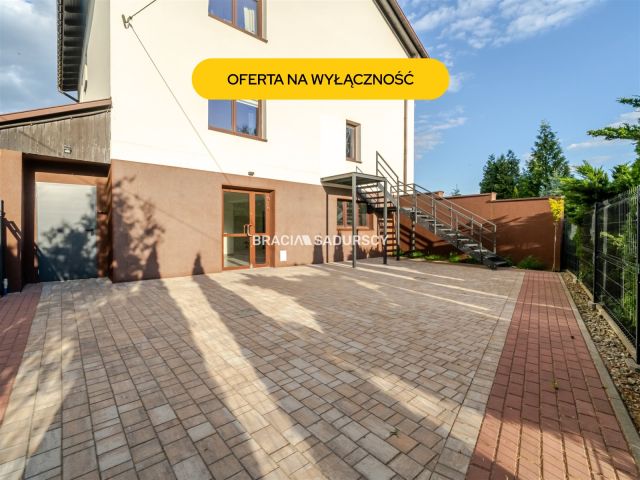 dom wolnostojący, 7 pokoi Mników. Zdjęcie 1