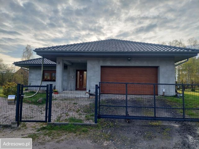 dom wolnostojący, 4 pokoje Żary Kunice Żarskie, ul. gen. Grota-Roweckiego. Zdjęcie 1