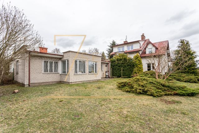dom wolnostojący, 6 pokoi Michałowice. Zdjęcie 2