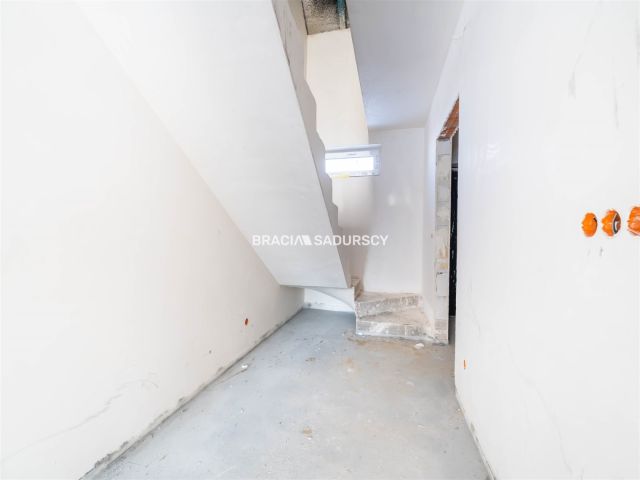 bliźniak, 4 pokoje Radziszów, ul. Zadworze Górne. Zdjęcie 15