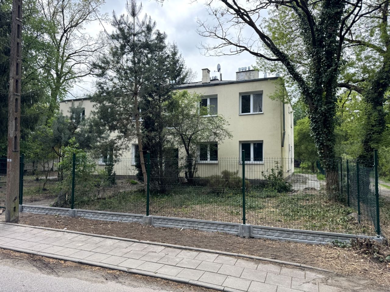kamienica, 20 pokoi Warszawa Wawer, ul. Bachusa. Zdjęcie 1