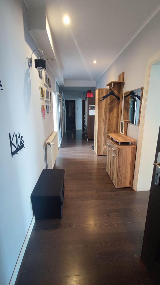 Mieszkanie 4-pokojowe Tarnowskie Góry Centrum, ul. Nakielska. Zdjęcie 2