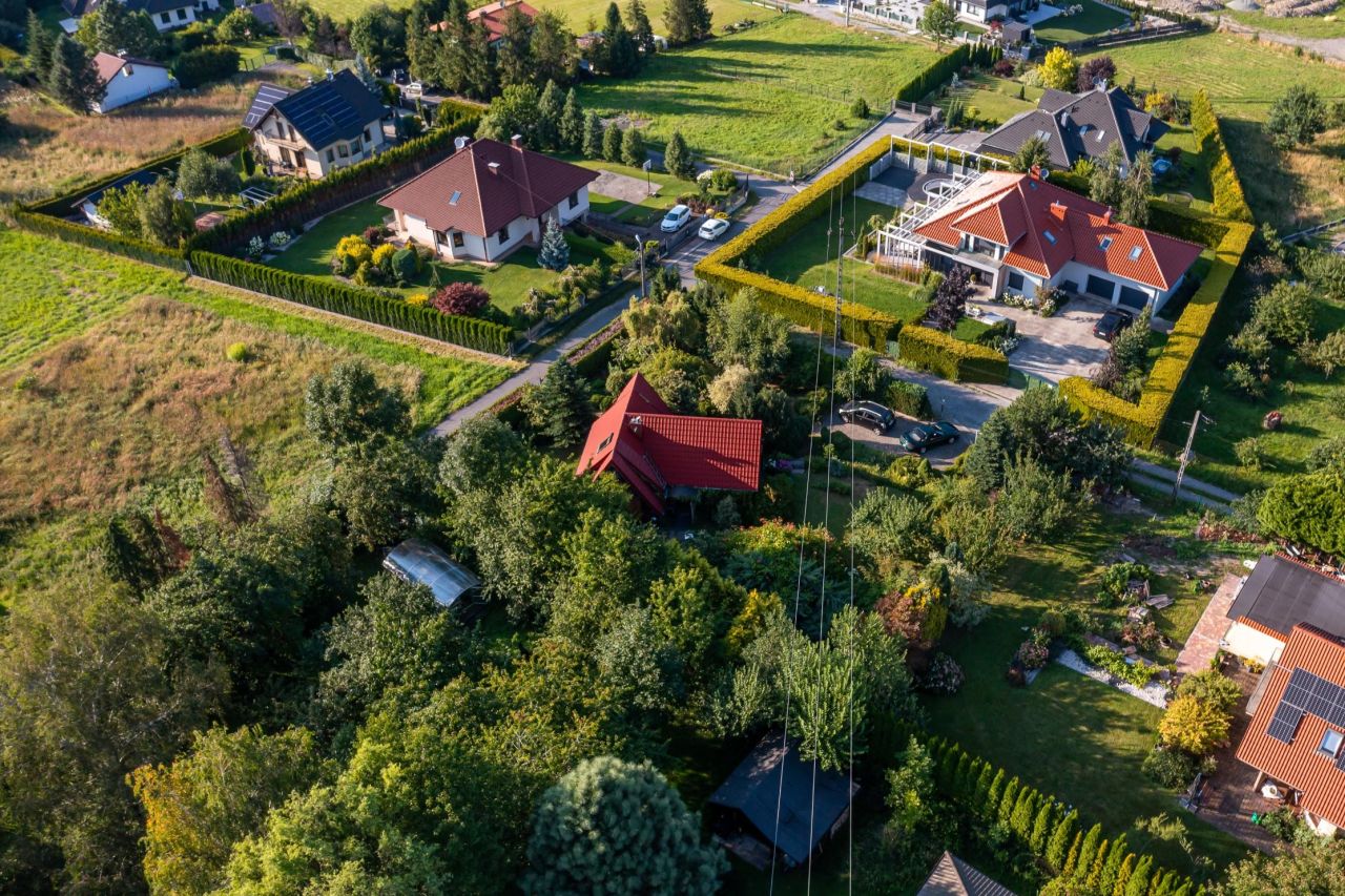 dom wolnostojący, 4 pokoje Bielsko-Biała Lipnik, ul. Jachtowa. Zdjęcie 5