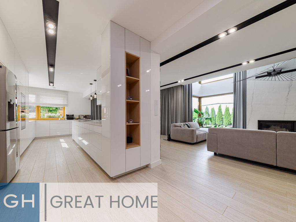 dom wolnostojący, 5 pokoi Wyględy. Zdjęcie 10