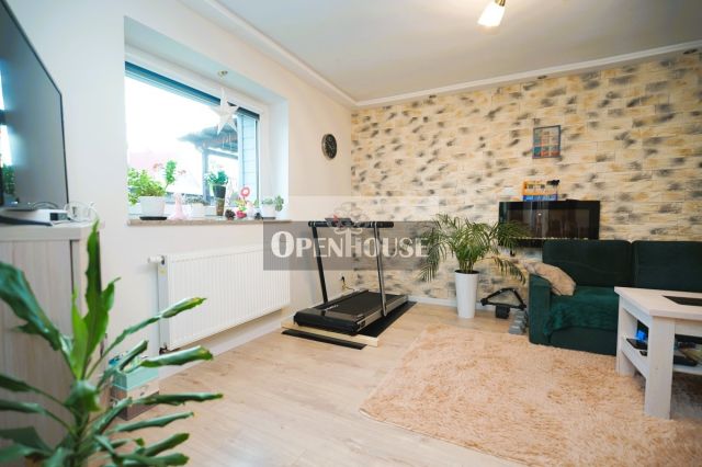 dom szeregowy, 7 pokoi Retków. Zdjęcie 4