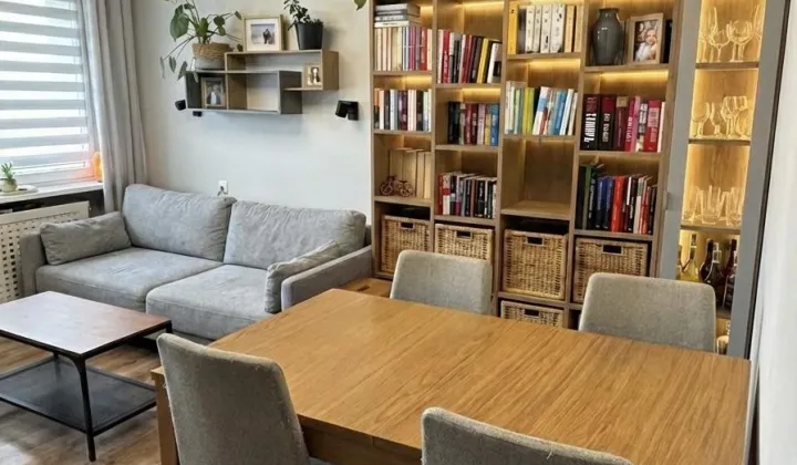 Mieszkanie 3-pokojowe Brzeg, Nysańska