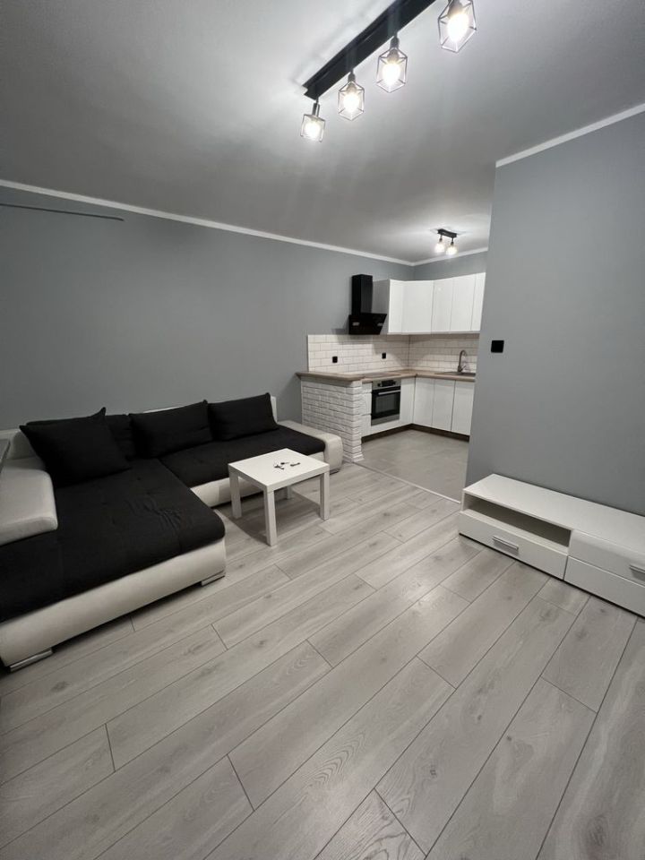 Mieszkanie 1-pokojowe Dzierżoniów, os. Błękitne. Zdjęcie 3