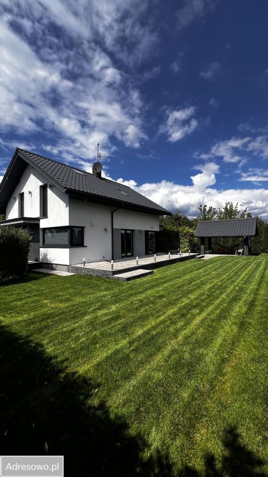 dom wolnostojący, 4 pokoje Lipianki. Zdjęcie 10