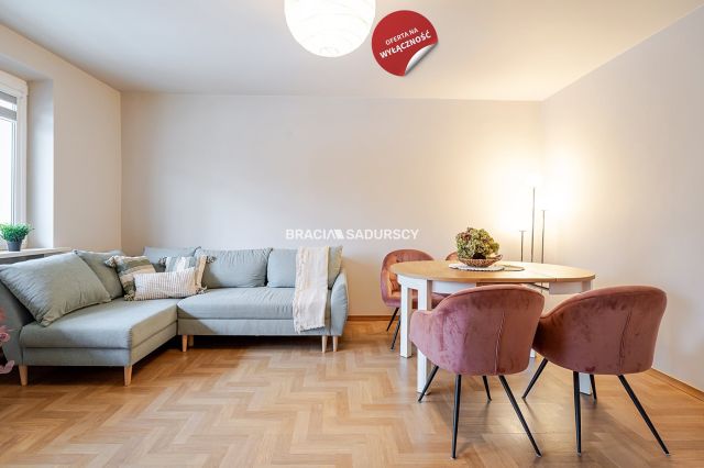 Mieszkanie 4-pokojowe Kraków Podgórze, ul. Targowa. Zdjęcie 1