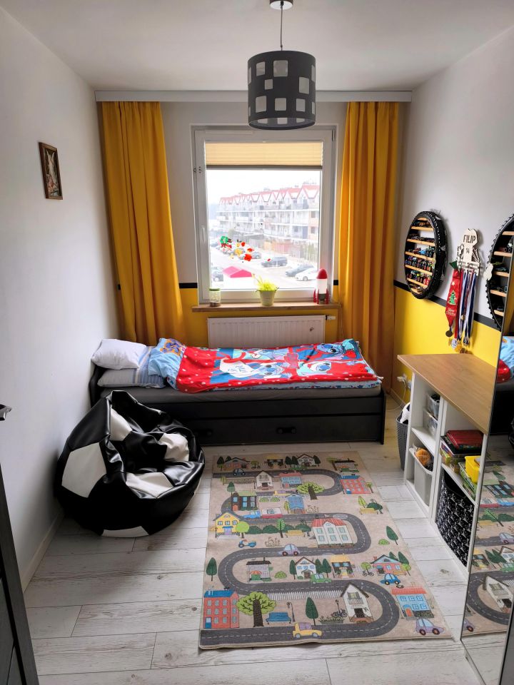 Mieszkanie 4-pokojowe Kraków Opatkowice, Macieja Dębskiego. Zdjęcie 3