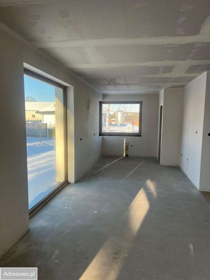 dom wolnostojący, 4 pokoje Wikielec. Zdjęcie 7