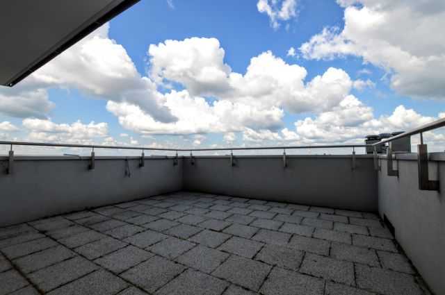 Mieszkanie 3-pokojowe Rzeszów Pobitno, ul. Małopolska. Zdjęcie 1