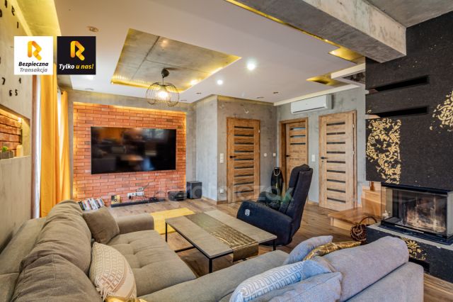 dom wolnostojący, 4 pokoje Stegna. Zdjęcie 1